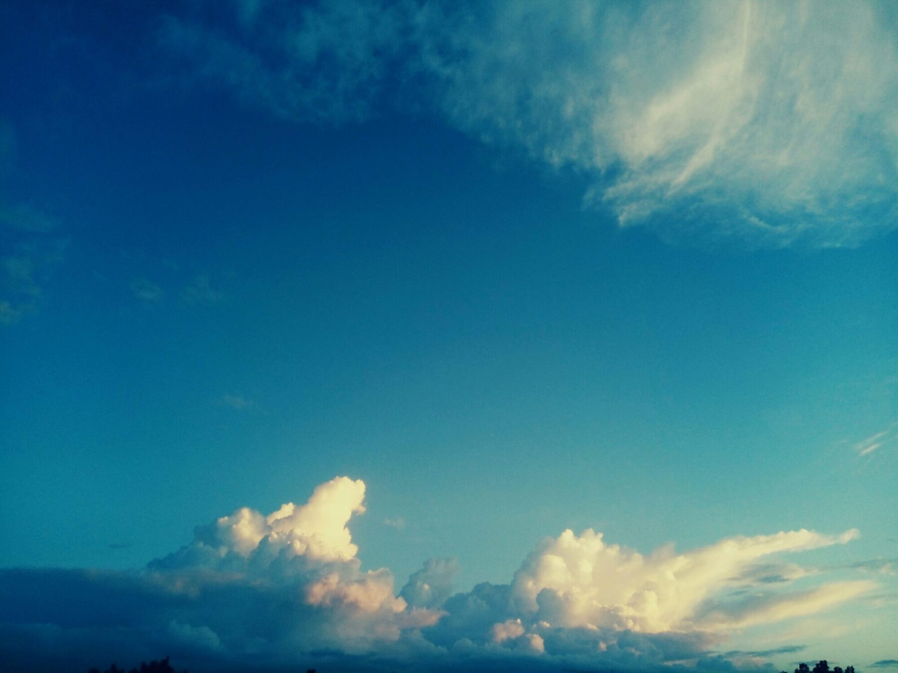 błękitne niebo - stock photo